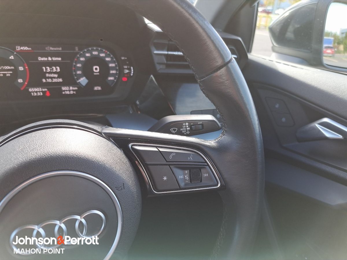 Audi A3 30 TDI 116HP SE