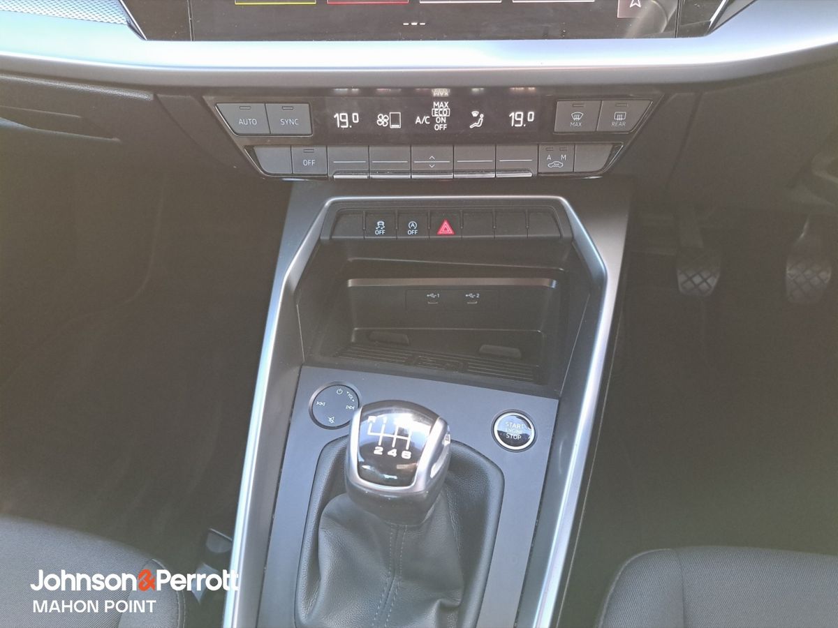Audi A3 30 TDI 116HP SE