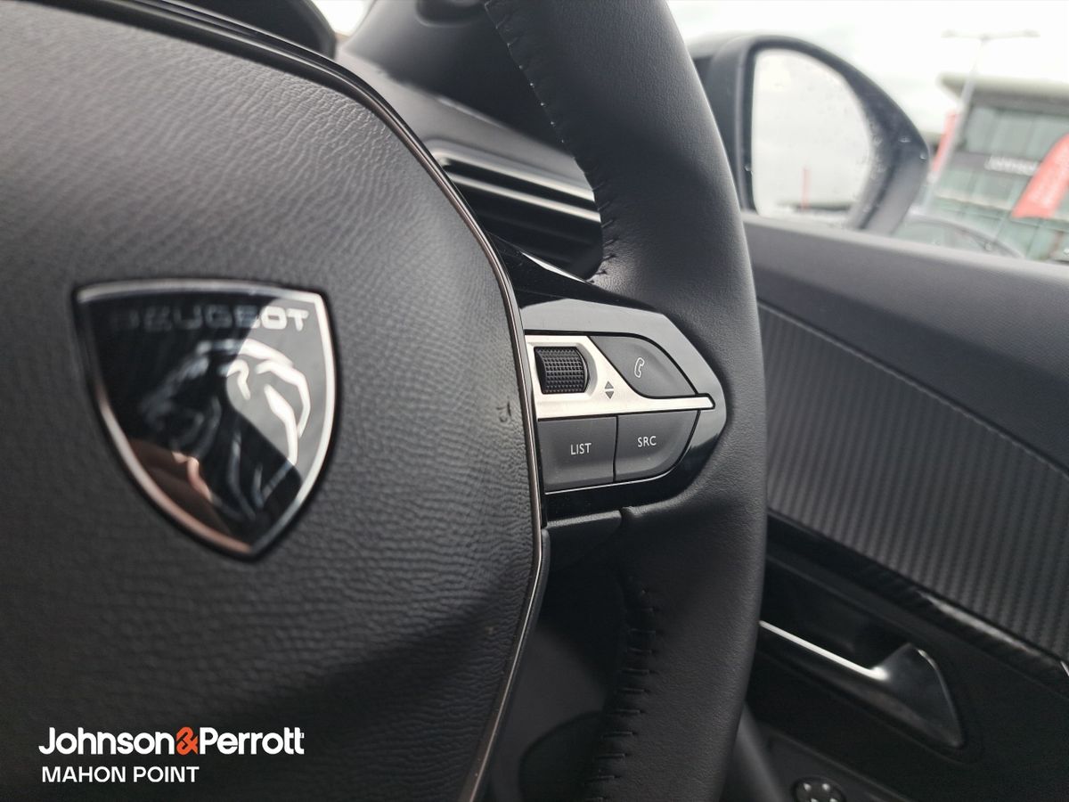 Peugeot 2008 HYBRID 110BHP e-DCS6 Allure
