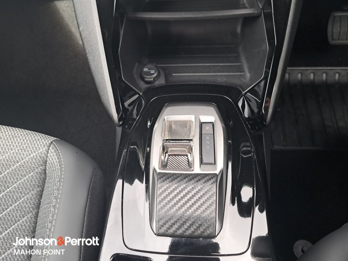 Peugeot 2008 HYBRID 110BHP e-DCS6 Allure