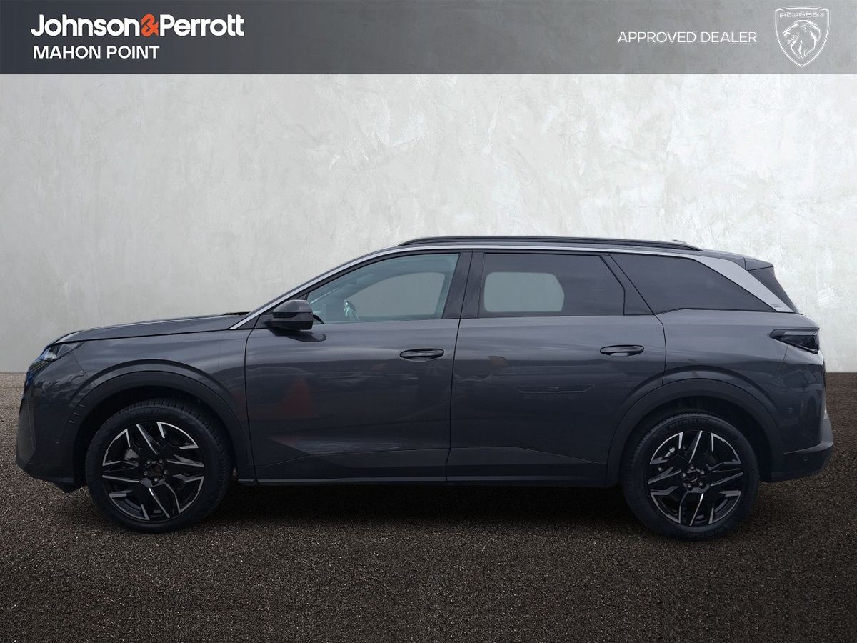 Peugeot 5008 1.2 MHEV 145bhp E-DCS6 Allure