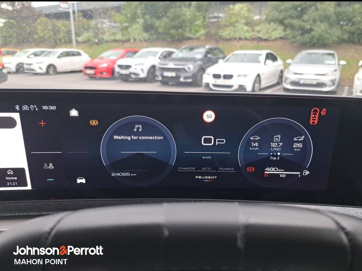 Peugeot 5008 1.2 MHEV 145bhp E-DCS6 Allure