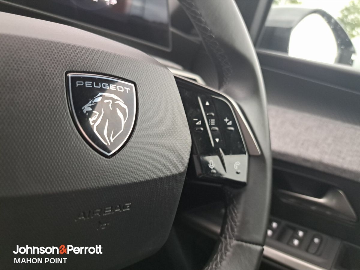 Peugeot 5008 1.2 MHEV 145bhp E-DCS6 Allure