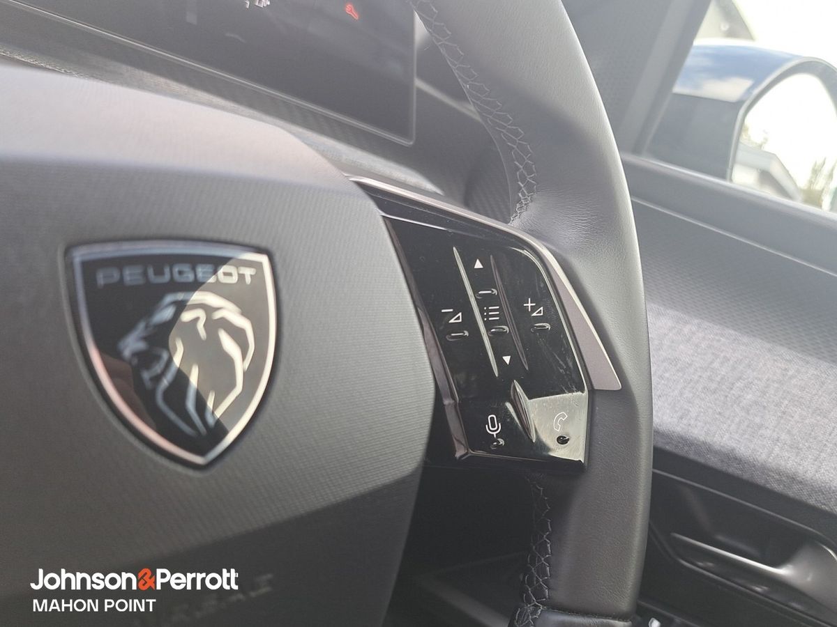 Peugeot 5008 1.2 MHEV 145bhp E-DCS6 Allure