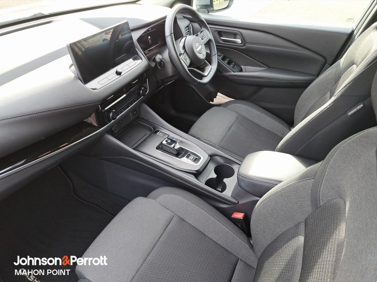 Nissan Qashqai ePOWER SV PREMIUM
