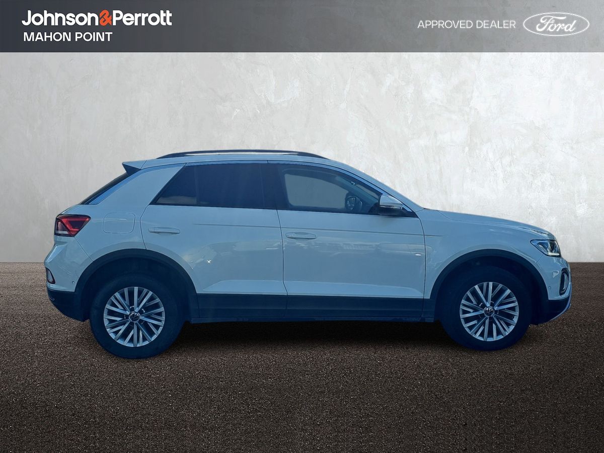 Volkswagen T-Roc Commercial