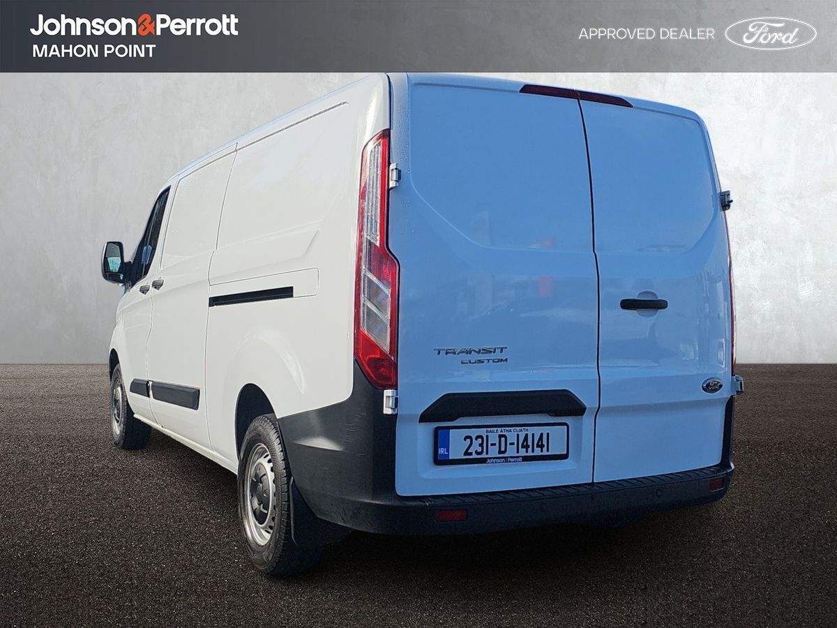 Ford Transit Custom Long Wheelbase Leader