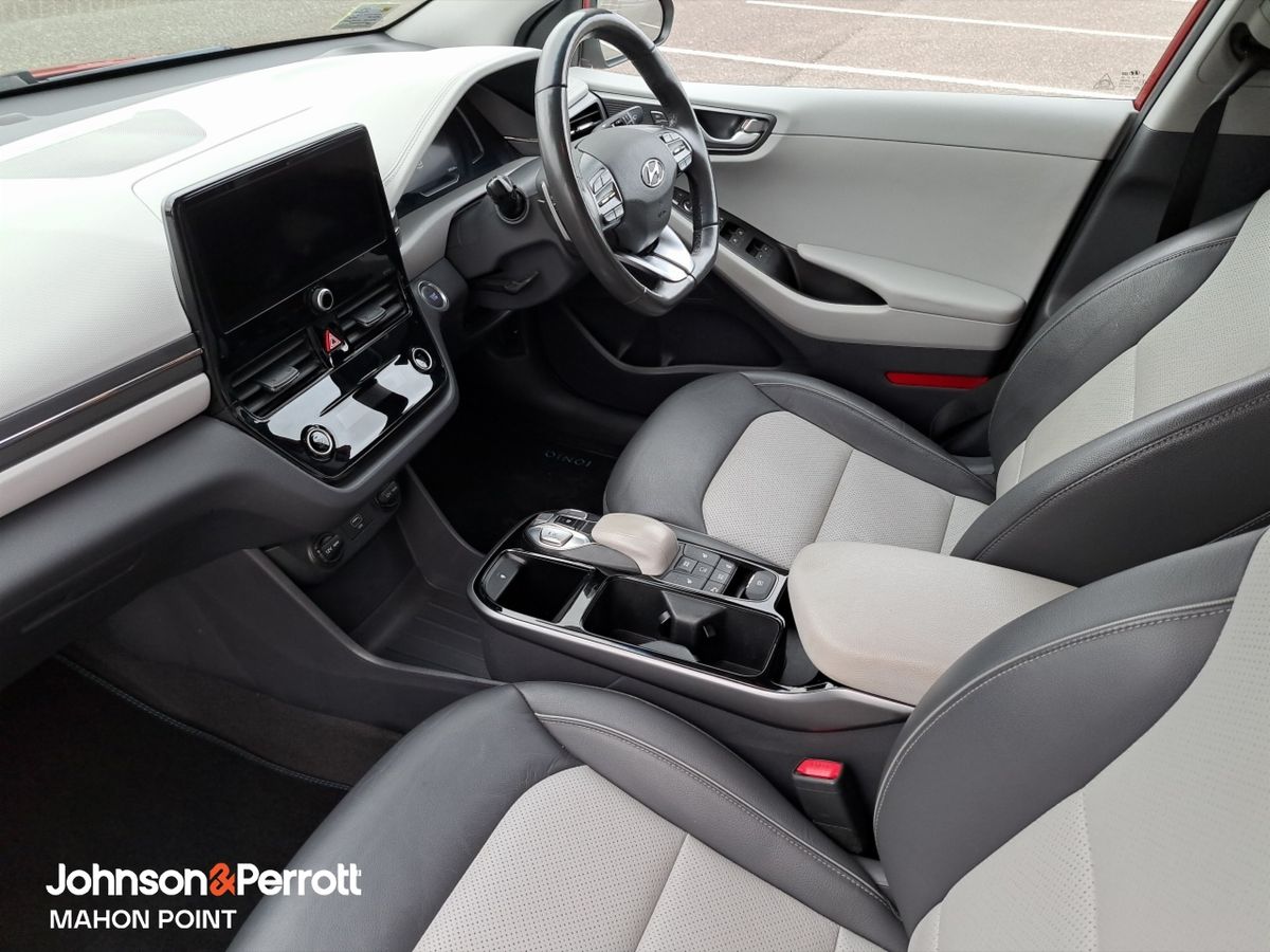 Hyundai IONIQ Electric PREMIUM TOP SPEC