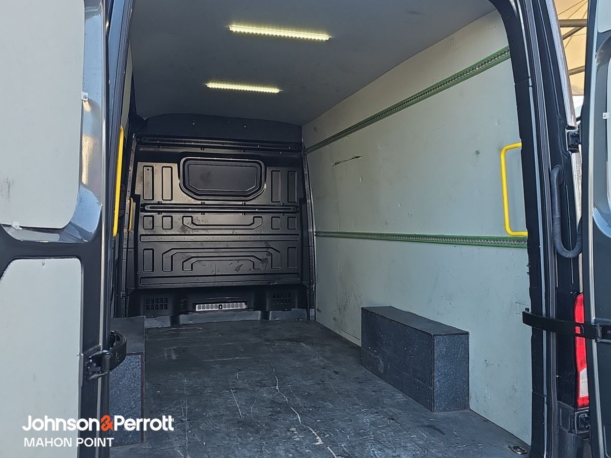 Volkswagen Crafter Highline 140BHP