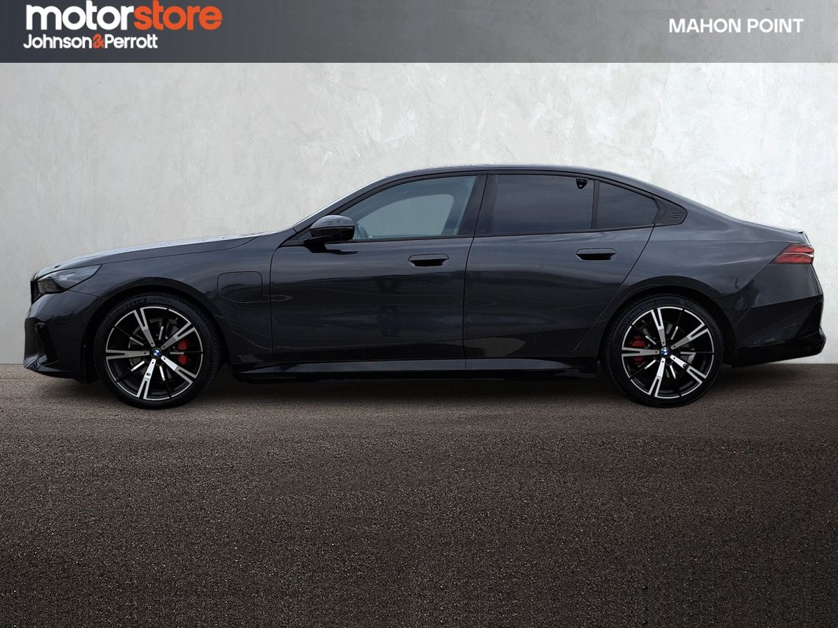 BMW 5-Series 530e M Sport