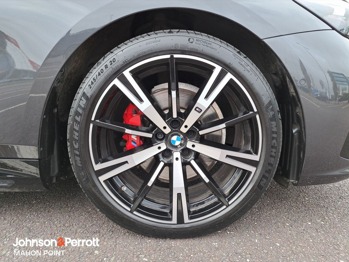 BMW 5-Series 530e M Sport