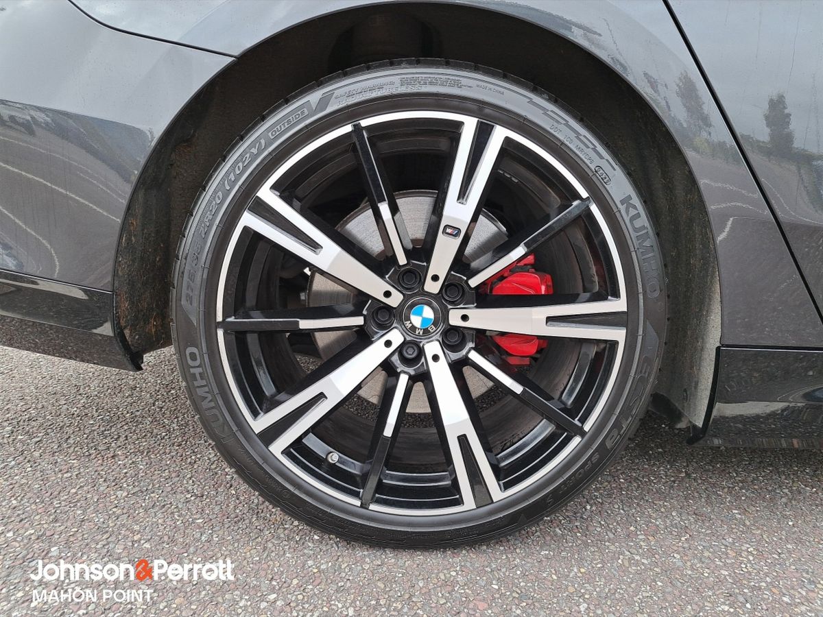 BMW 5-Series 530e M Sport