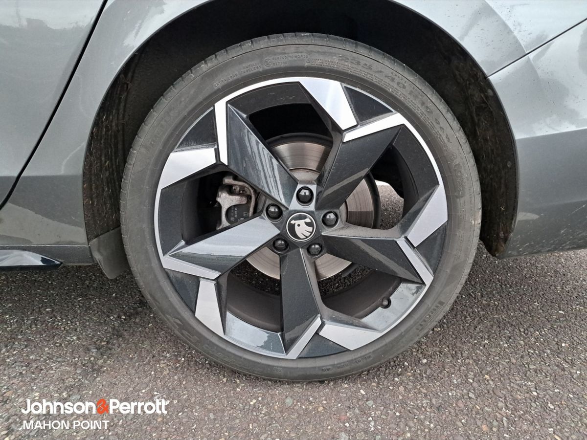 Skoda Superb Sportline 2.0 TDI 150HP DSG