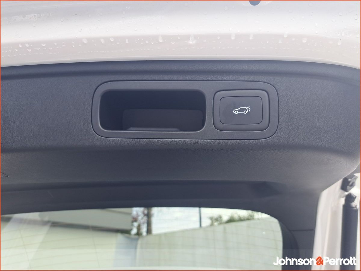 MG HS ORDER YOUR ALL NEW HS TODAY!