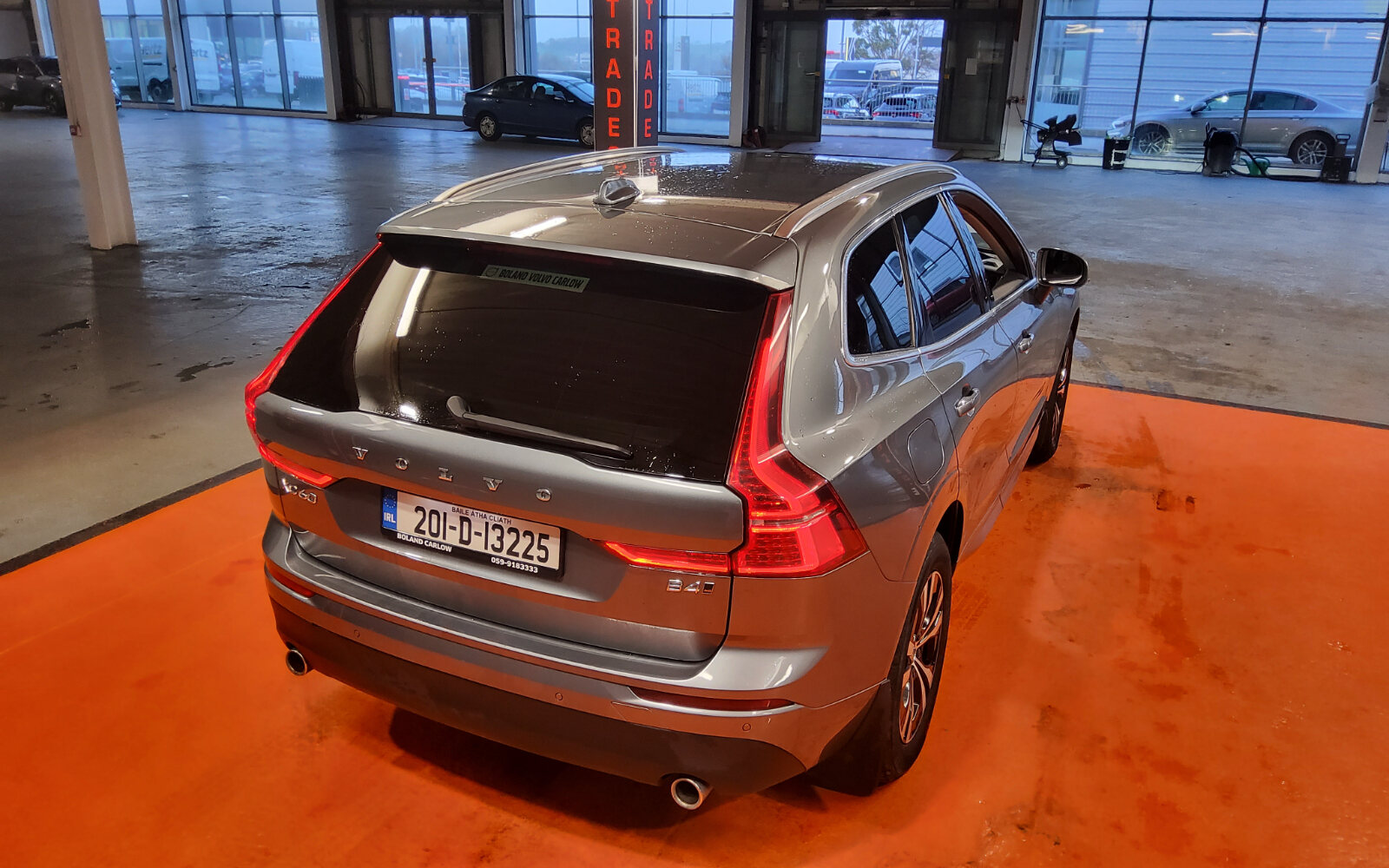 Volvo XC60 B4 (197hp) AWD Momentum Auto