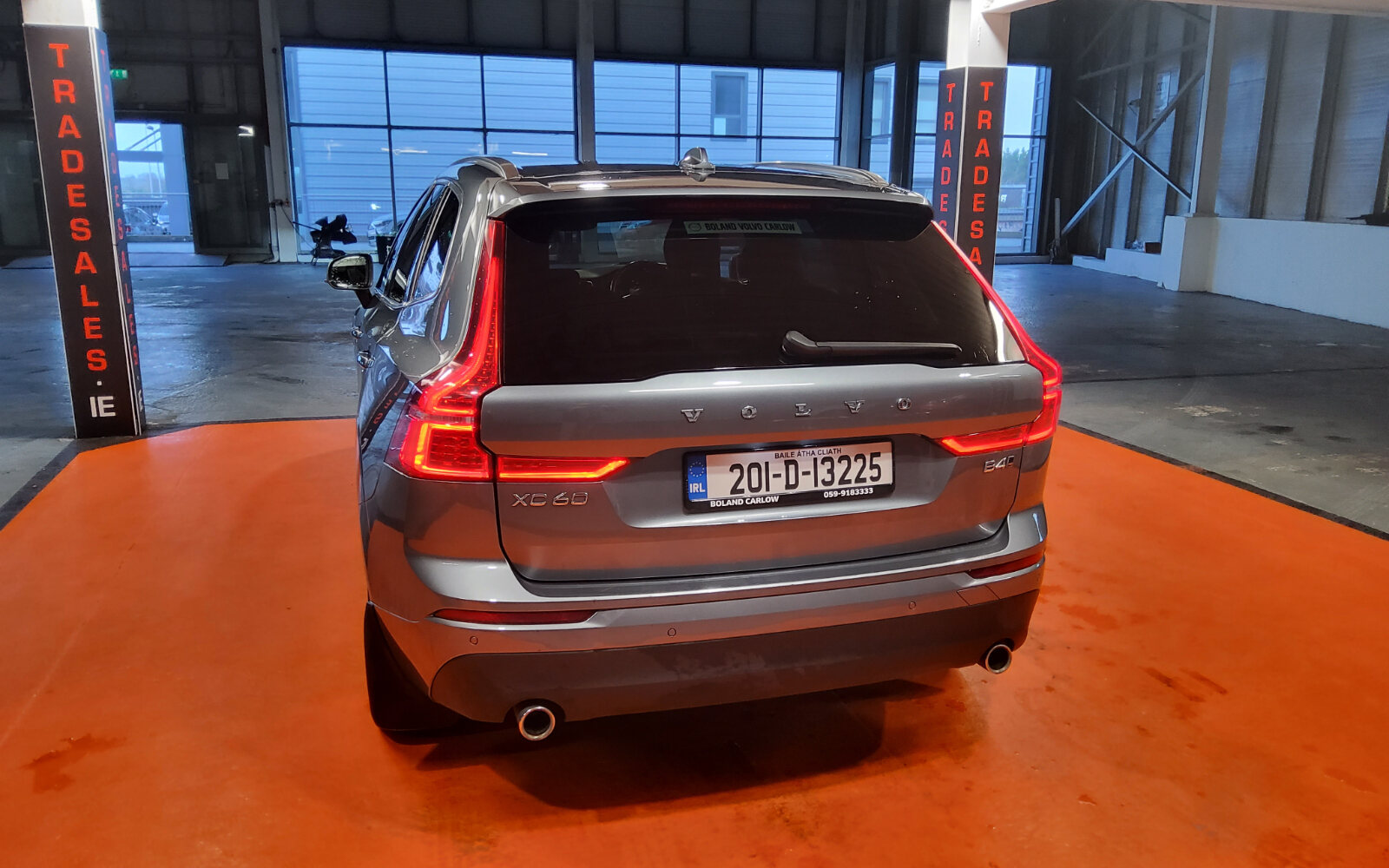 Volvo XC60 B4 (197hp) AWD Momentum Auto