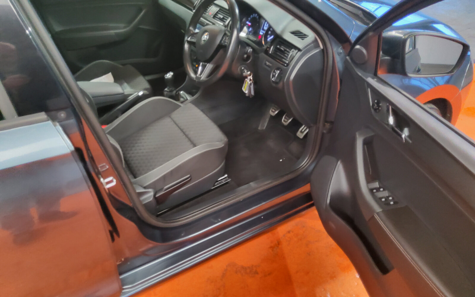 Skoda Rapid 1.4TDI 90HP SPACEBACK AMBITION