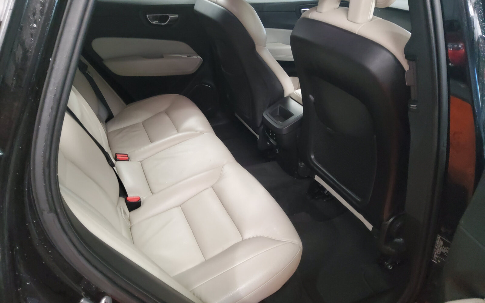 Volvo XC60 D4 (190hp) AWD Momentum Automatic