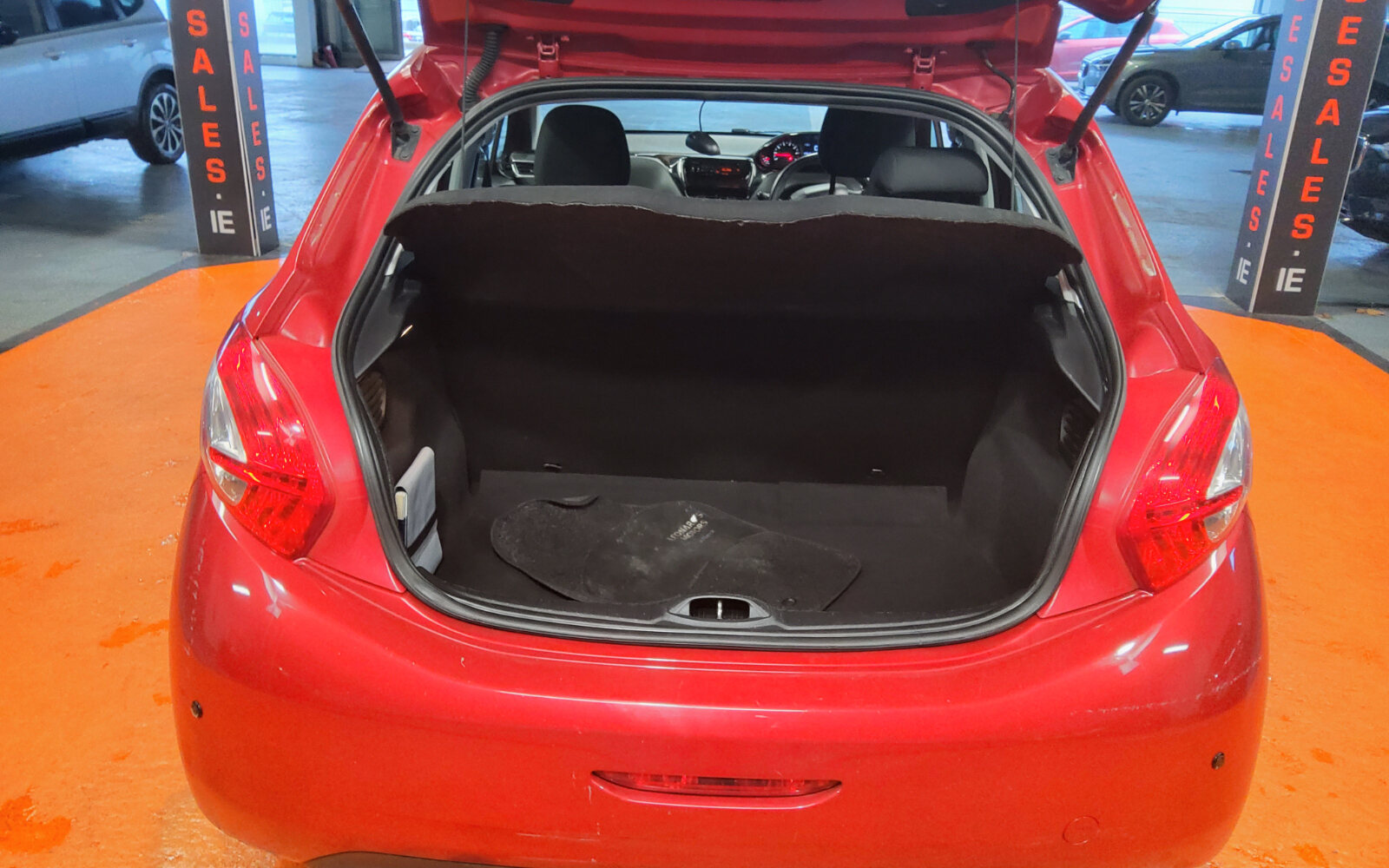 Peugeot 208 1.0 68 bhp Access