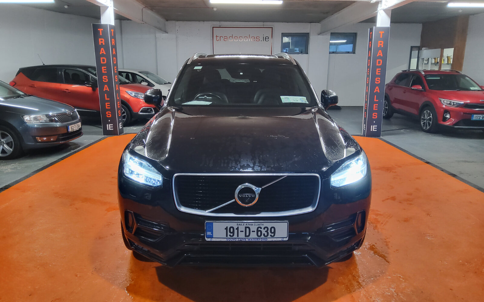 Volvo XC90 D5 (235hp) AWD R-Design Geartronic