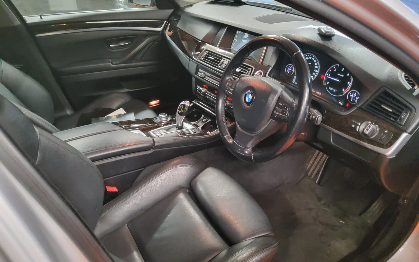 BMW 5-Series 520D SE