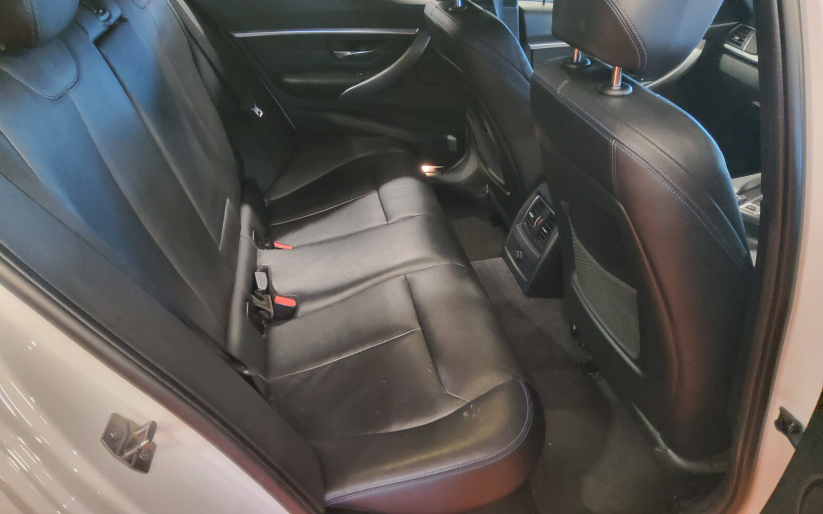 BMW 3-Series 330e M Sport