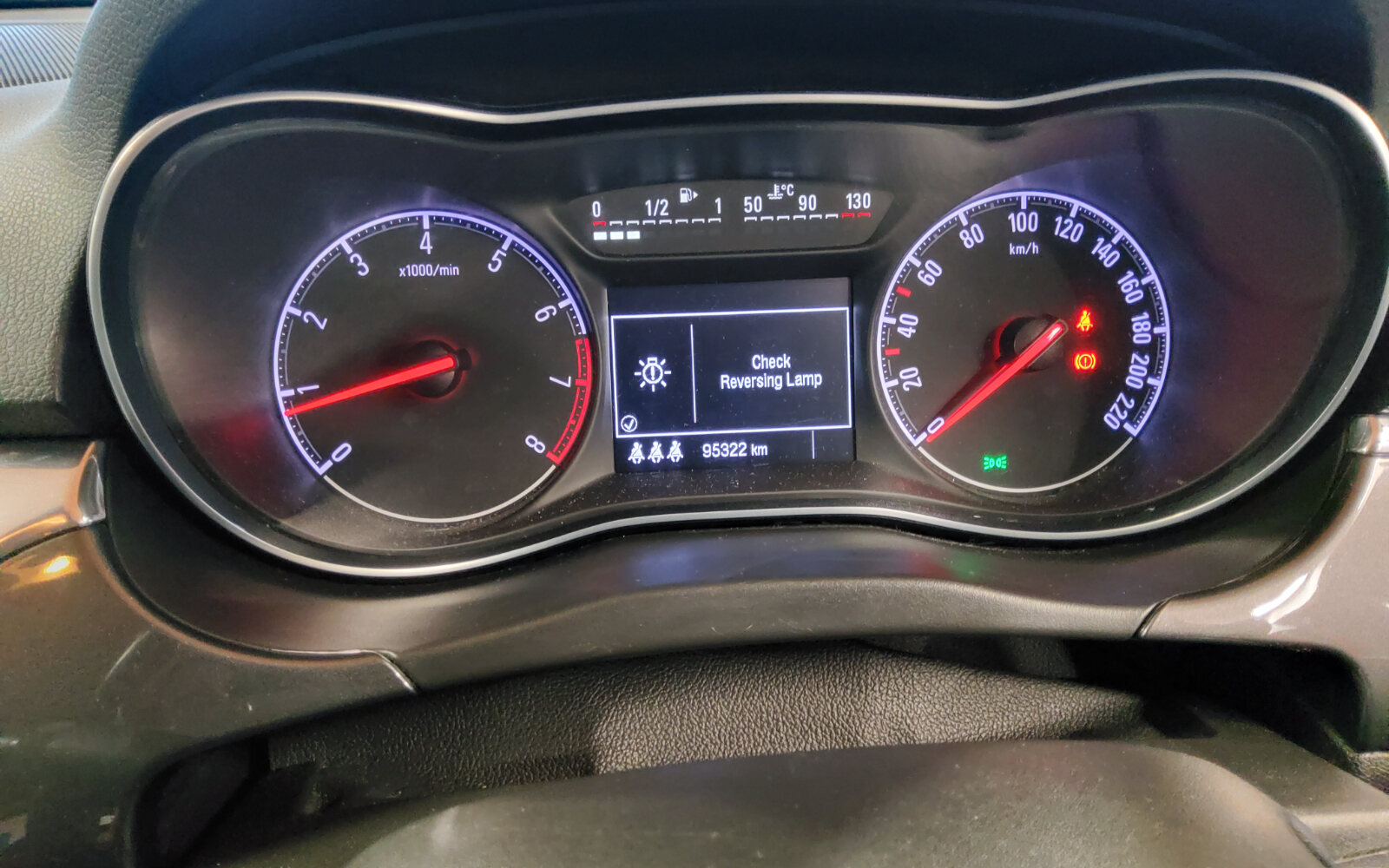 Opel Corsa 1.4 90PS SE