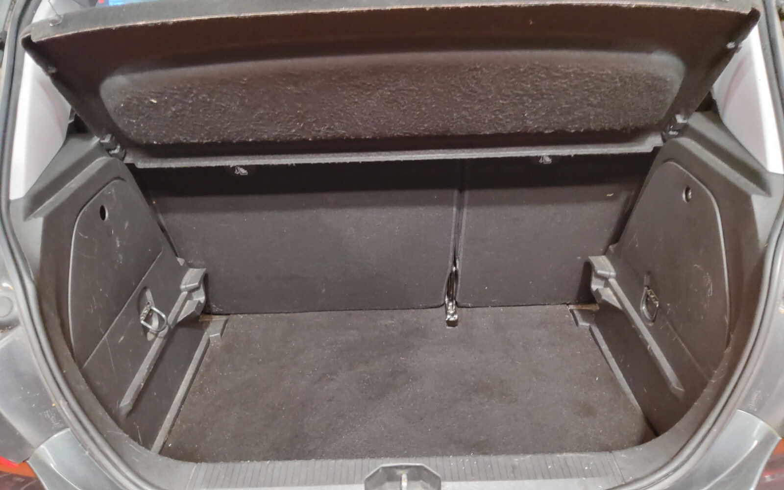 Opel Corsa 1.4 90PS SE