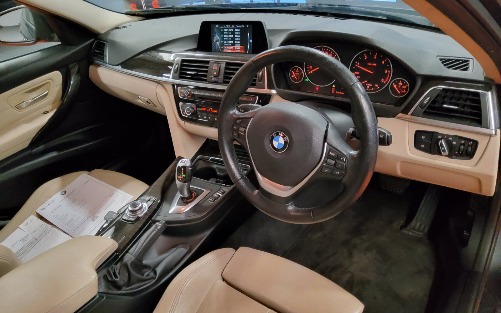 BMW 3-Series 318d SE