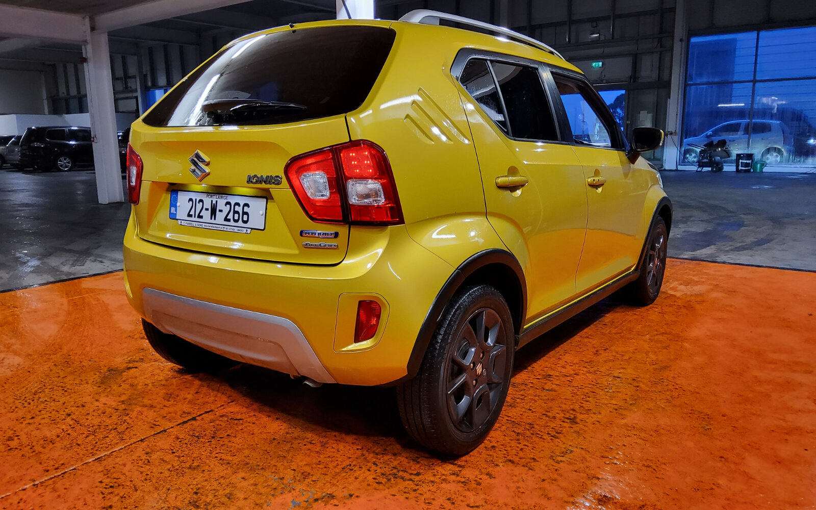 Suzuki Ignis 1.2 Hybrid SZ5 MT