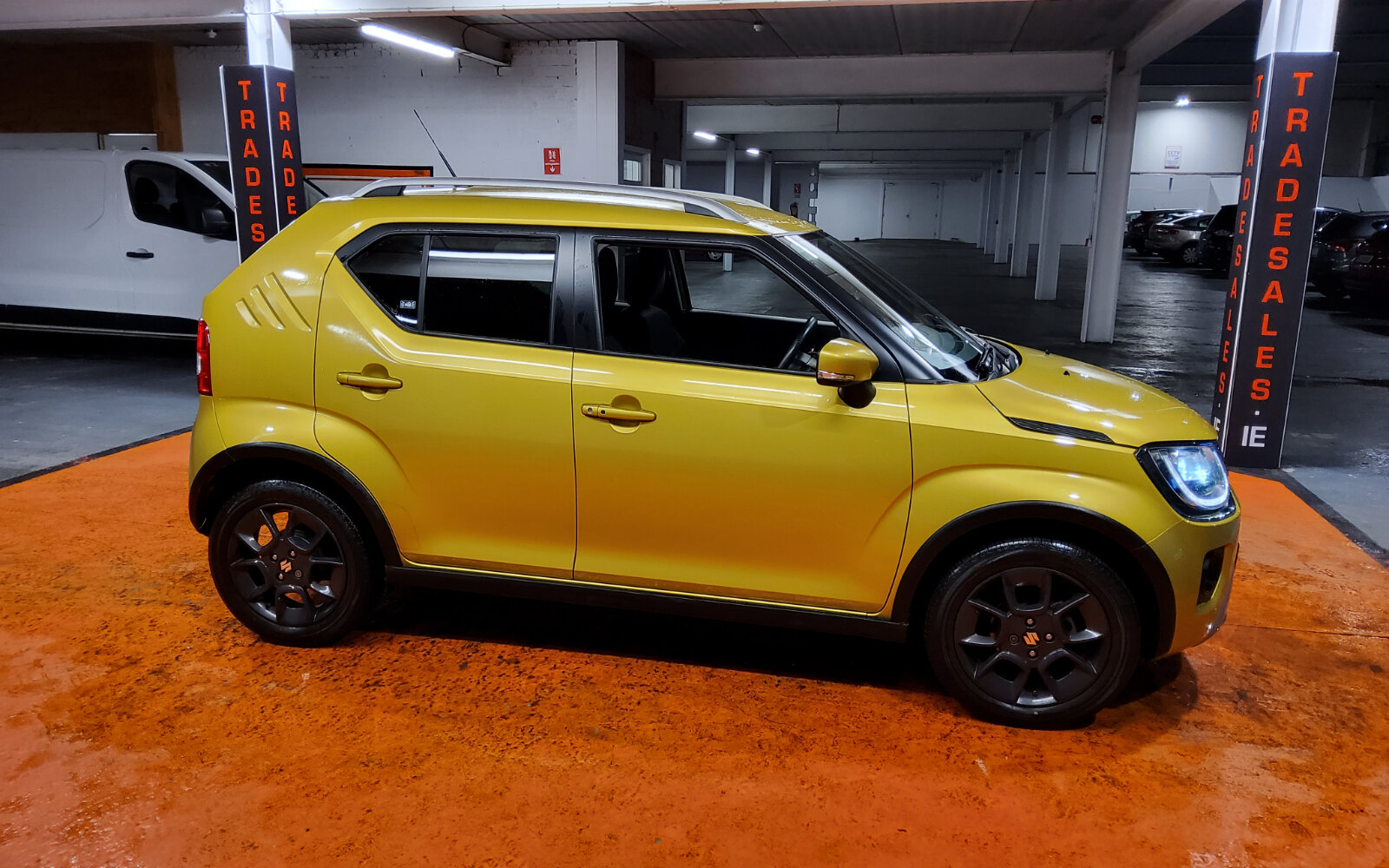 Suzuki Ignis 1.2 Hybrid SZ5 MT