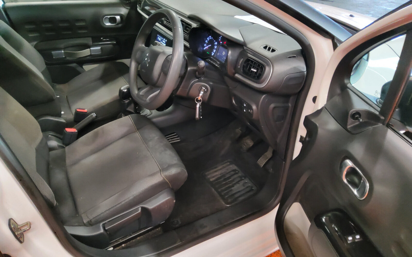 Citroen C3 PureTech 68 manual Touch