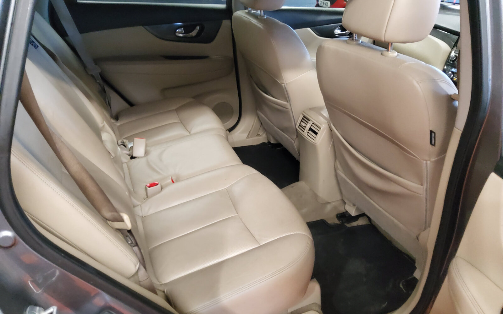 Nissan X-Trail 1.6d SVE (5 Seater) 19inch Wheels