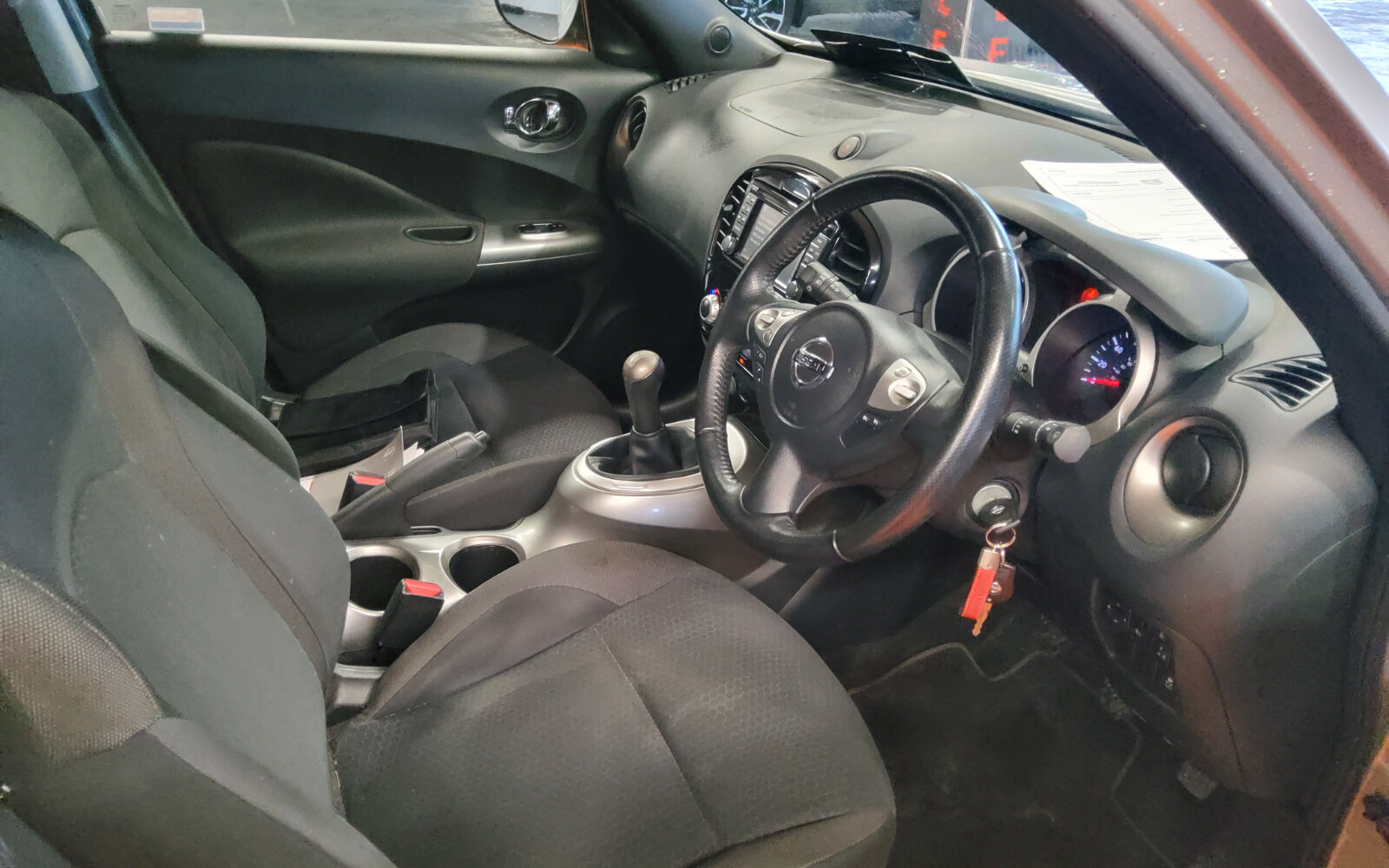 Nissan Juke 1.6 SV