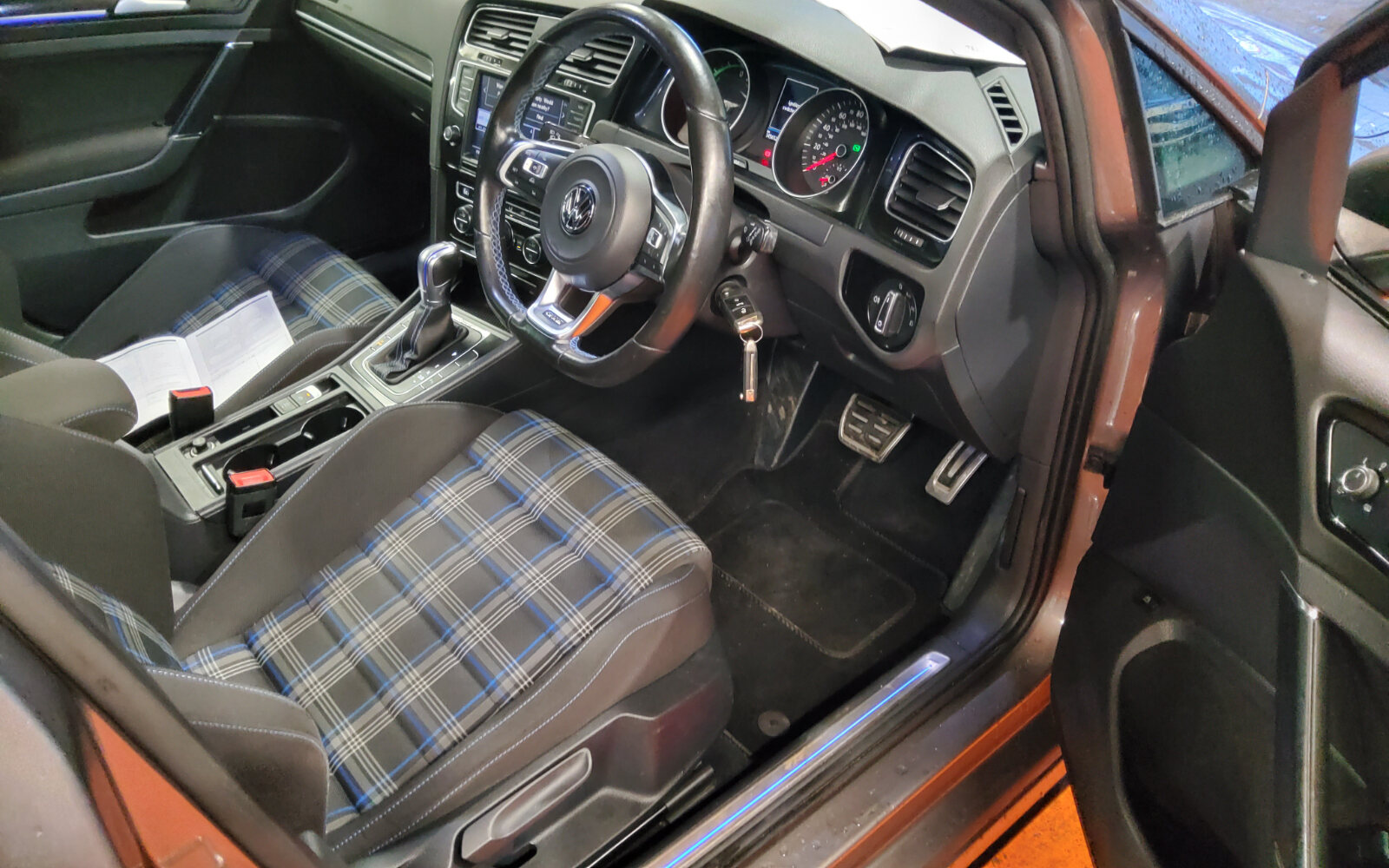 Volkswagen Golf PHEV 1.4TSI 5DR DSG 204HP GTE