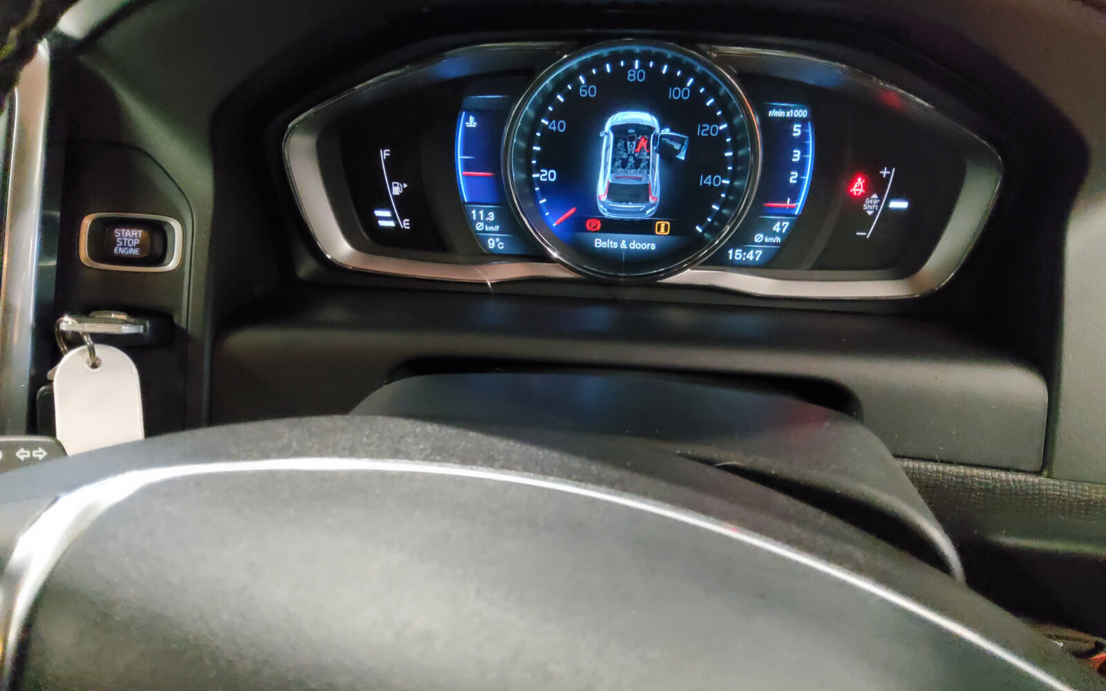 Volvo XC60 D4 (181hp) FWD R-Design