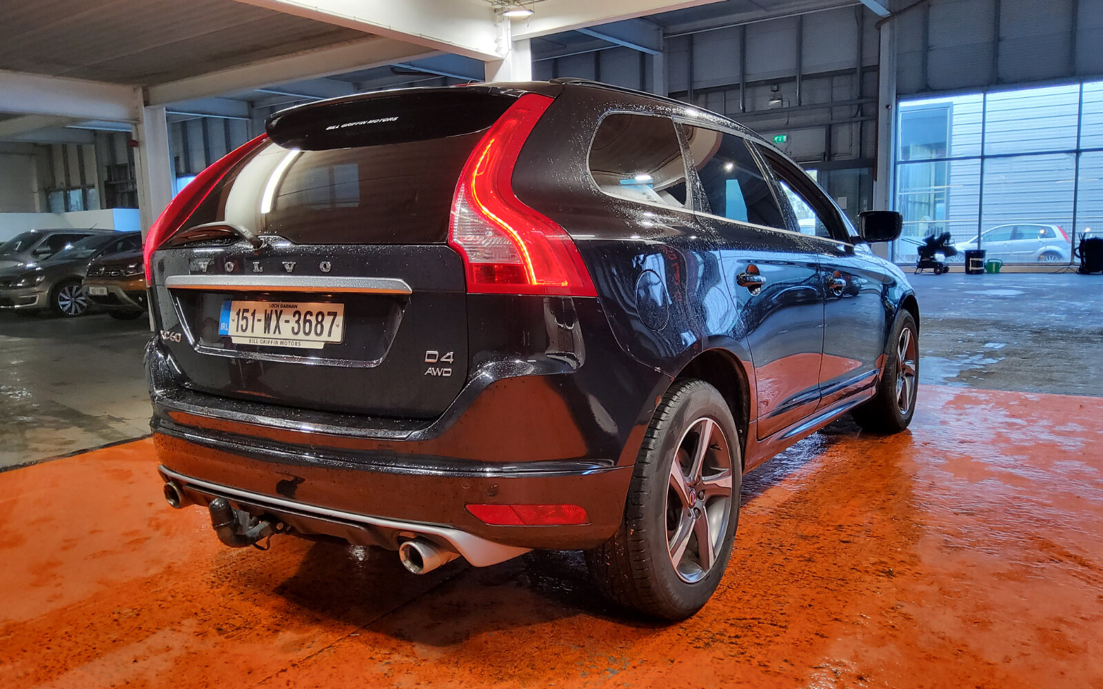 Volvo XC60 D4 (181hp) FWD R-Design