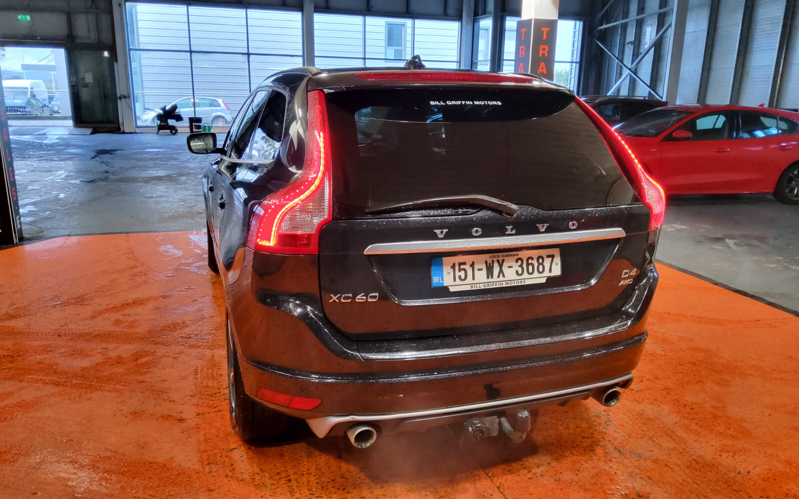 Volvo XC60 D4 (181hp) FWD R-Design