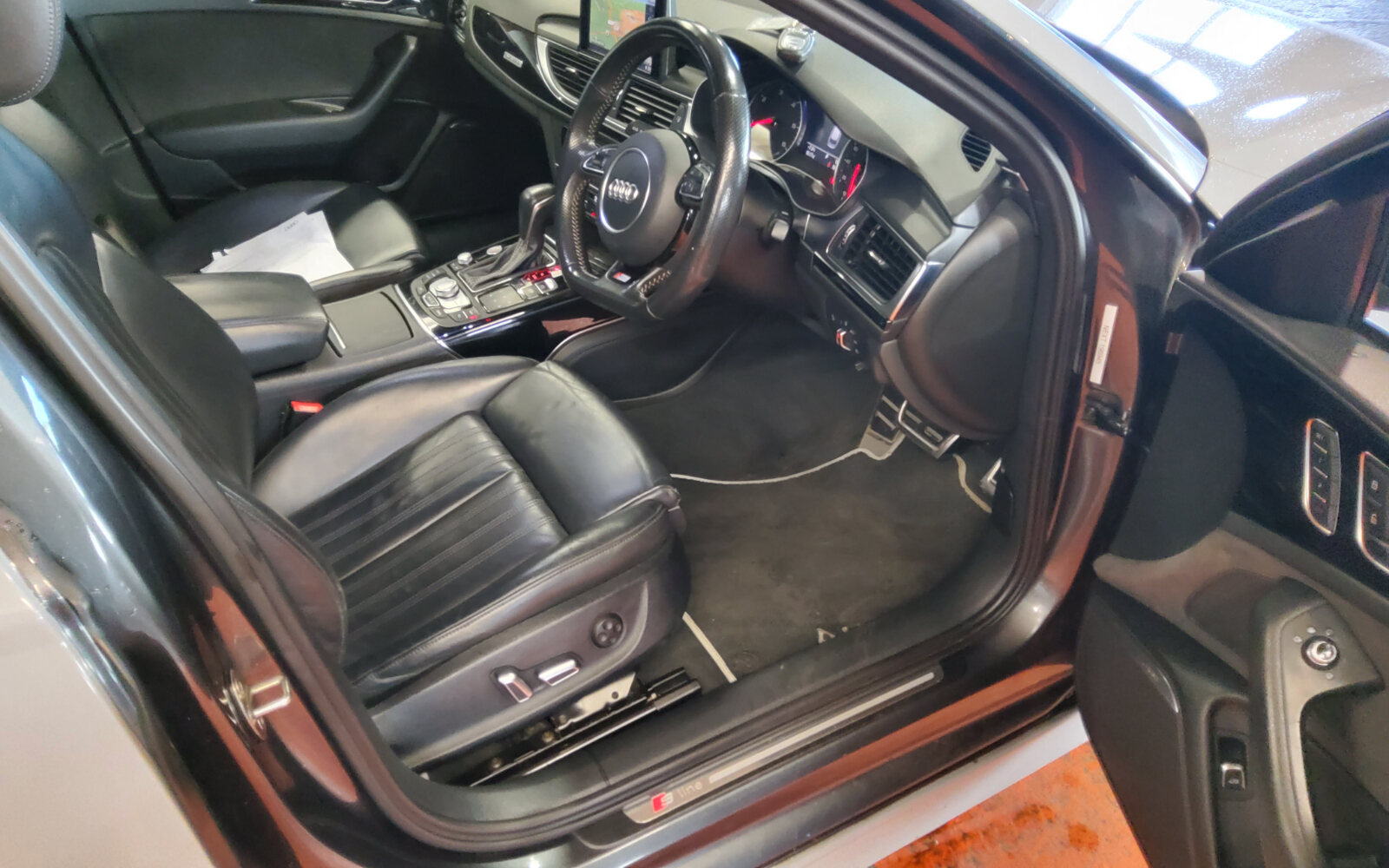 Audi A6 2.0TDI 190 quattro S-Tronic Black Editio