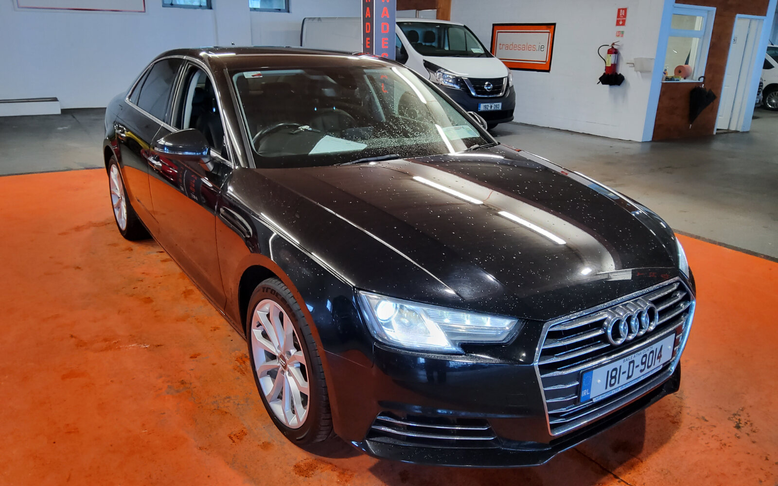 Audi A4 2.0TDI 150HP SE Ultra 18