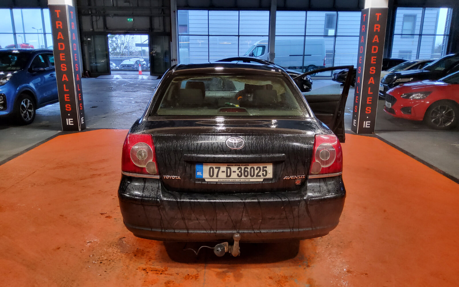 Toyota Avensis 1.6 VVT-i Strata