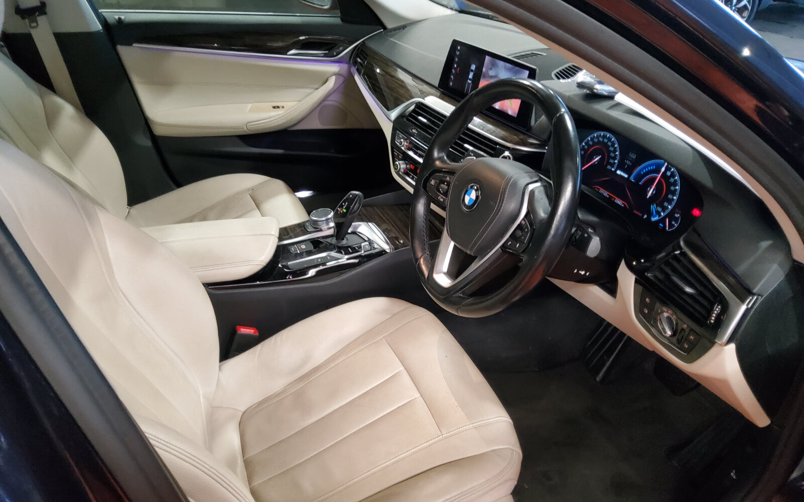 BMW 5-Series 530e SE Auto