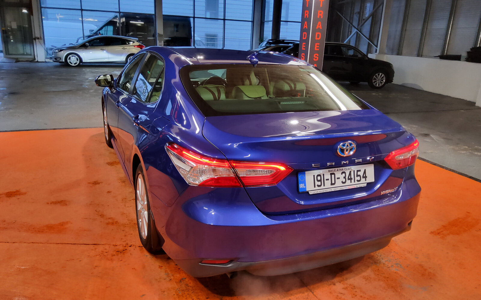 Toyota Camry 2.5 Camry Hybrid Sol