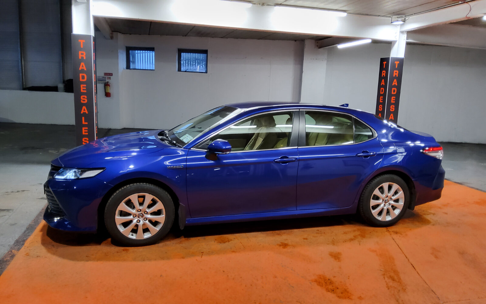 Toyota Camry 2.5 Camry Hybrid Sol