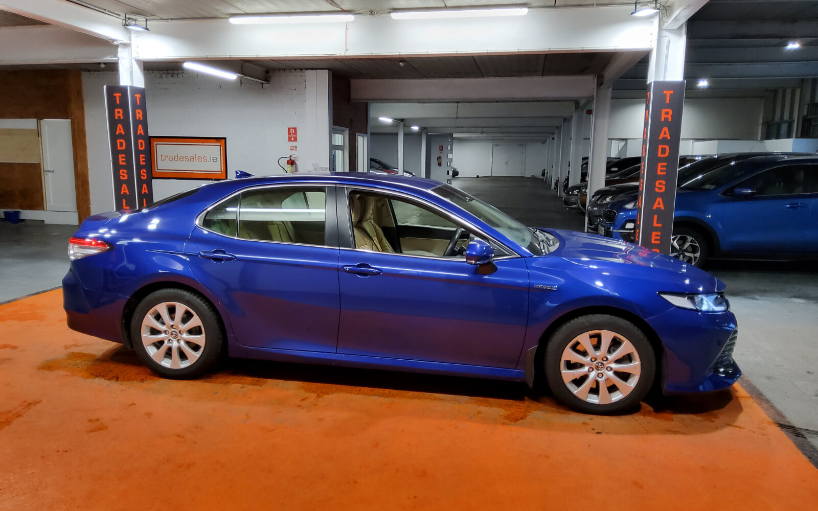 Toyota Camry 2.5 Camry Hybrid Sol