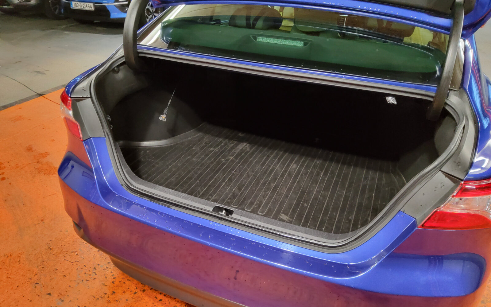 Toyota Camry 2.5 Camry Hybrid Sol