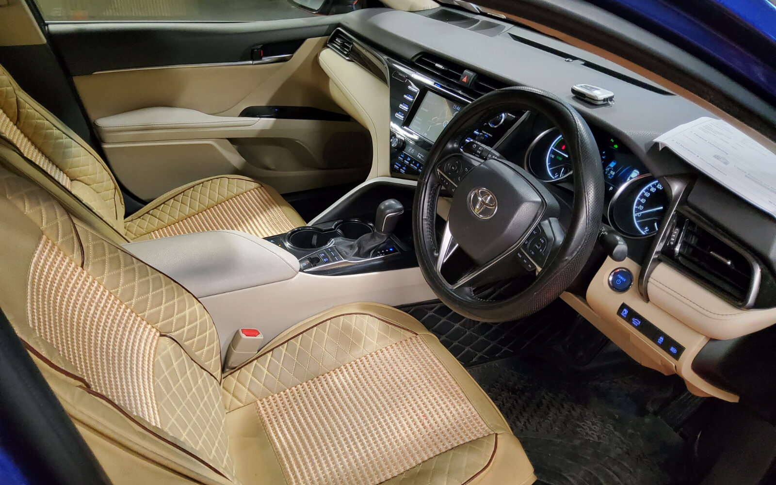 Toyota Camry 2.5 Camry Hybrid Sol