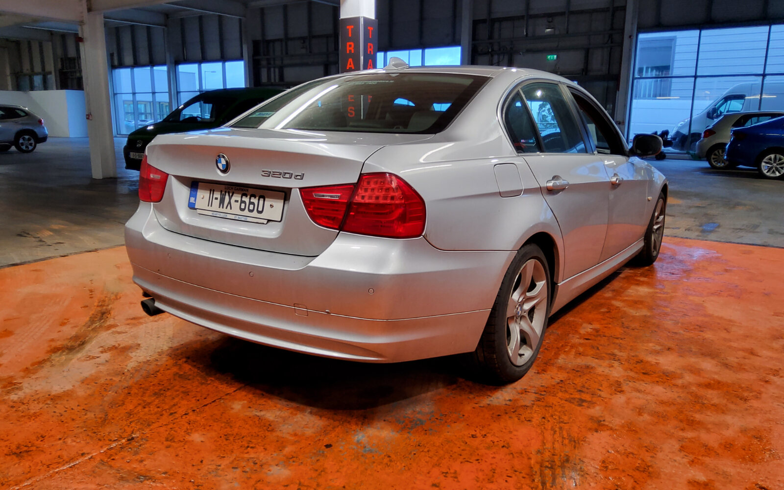 BMW 3-Series 320D EXCLUSIVE EDITION
