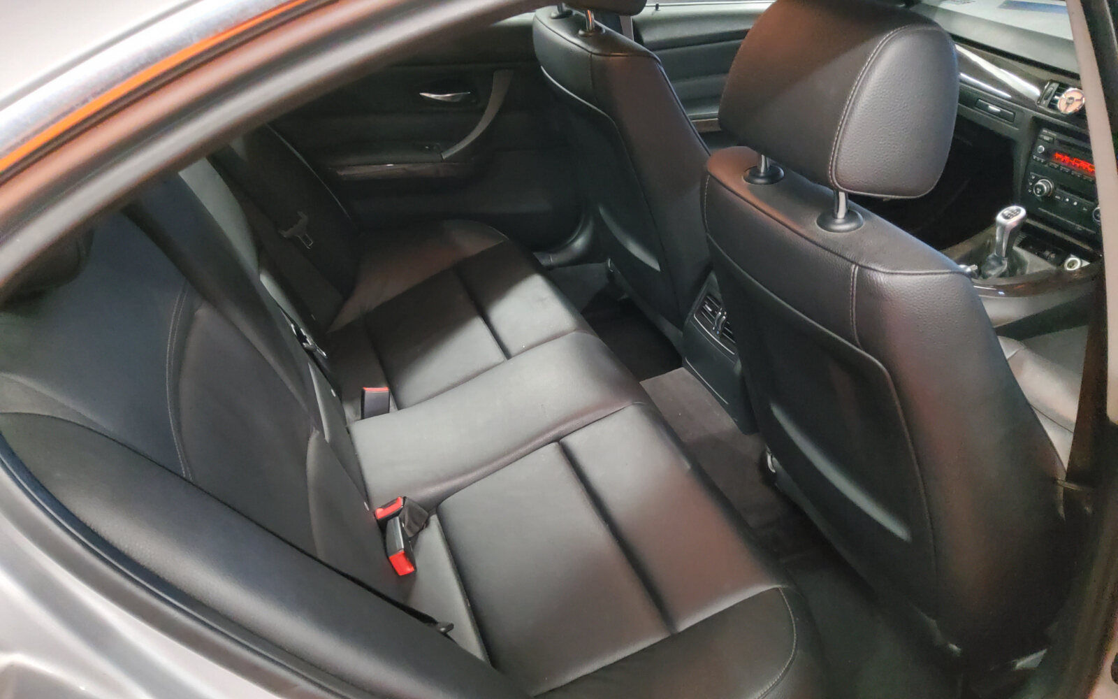 BMW 3-Series 320D EXCLUSIVE EDITION