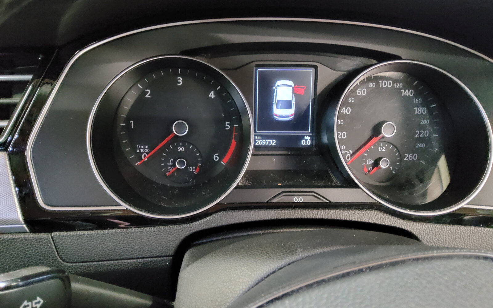 Volkswagen Passat 1.6 TDI 120HP Comfortline